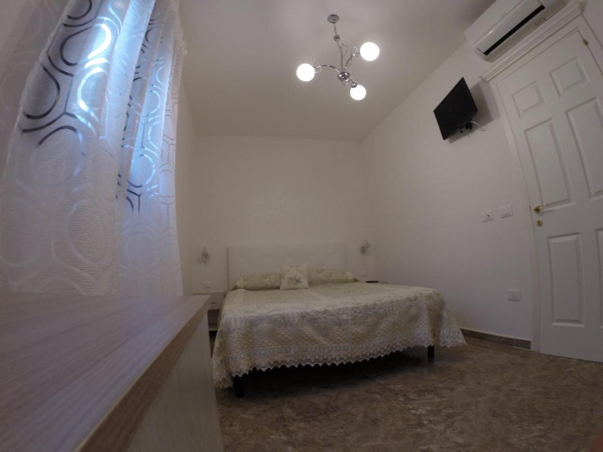 B&B Nonna Teresa Taurisano Buitenkant foto